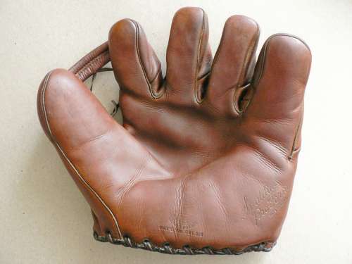 Spalding Pro Form Front